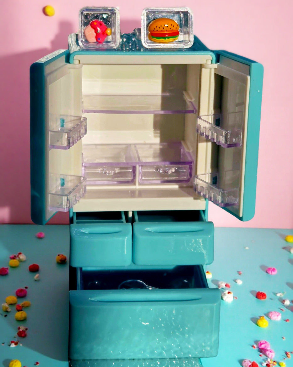 Adorable Mini Fridge